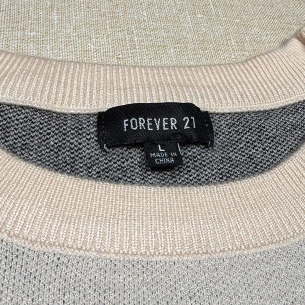 Forever 21 Teddy Bear Bow Intarsia Knit Sweater Cream Black Size Large - Picture 4 of 9
